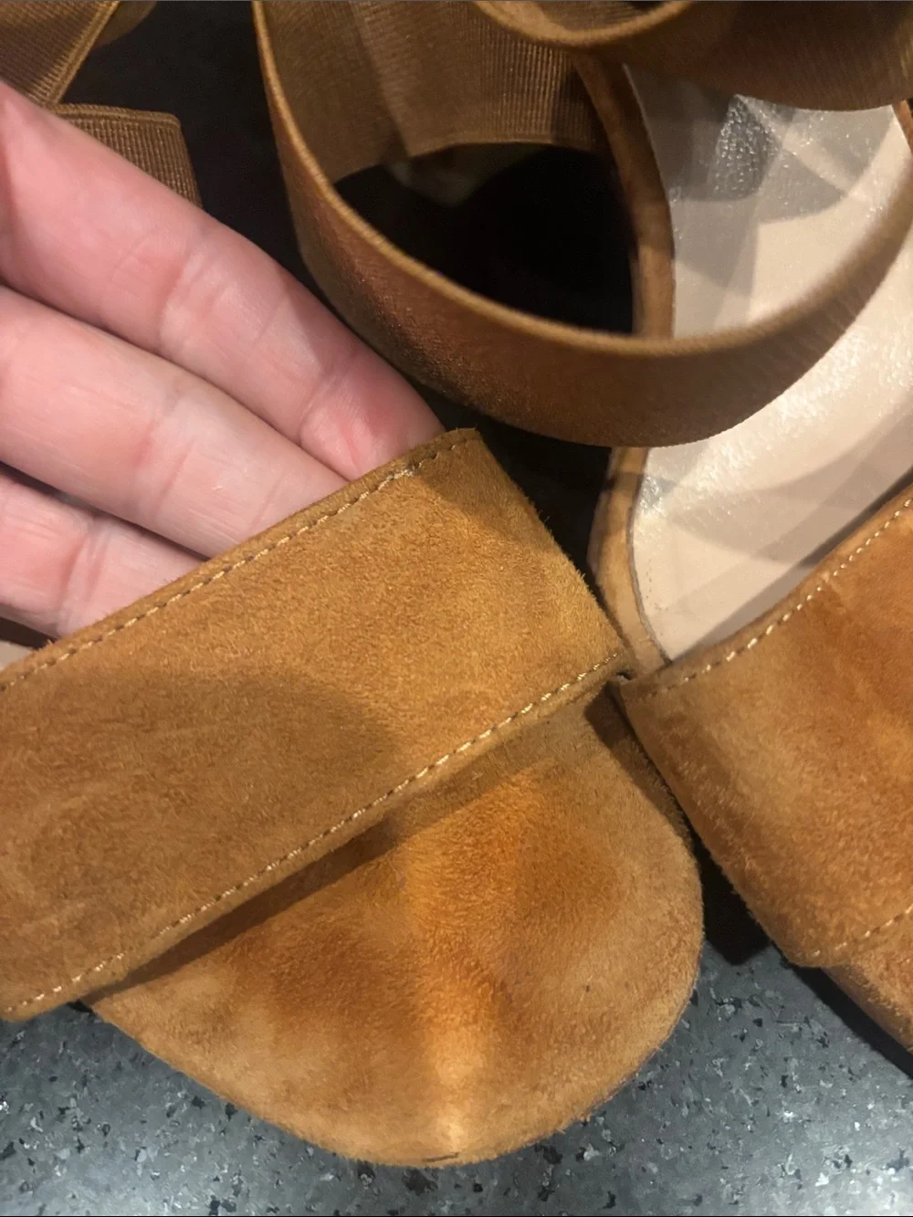 Vecceli Italy elegant tan